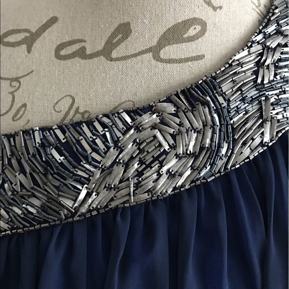 JS Collections Party dress! Make me an offer - Picture 4 of 5